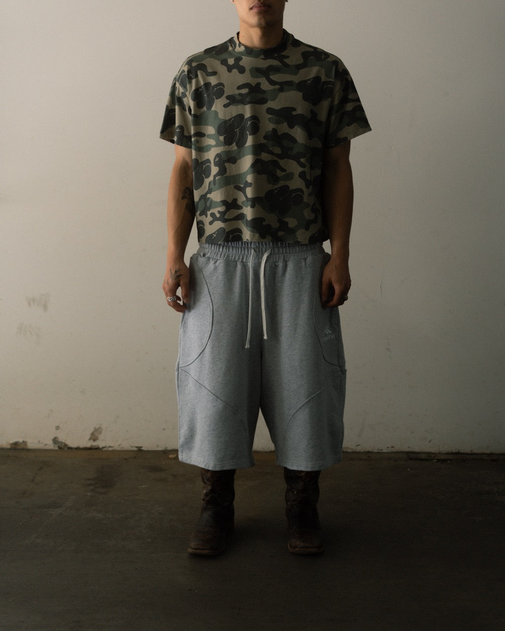 HEATHER GREY