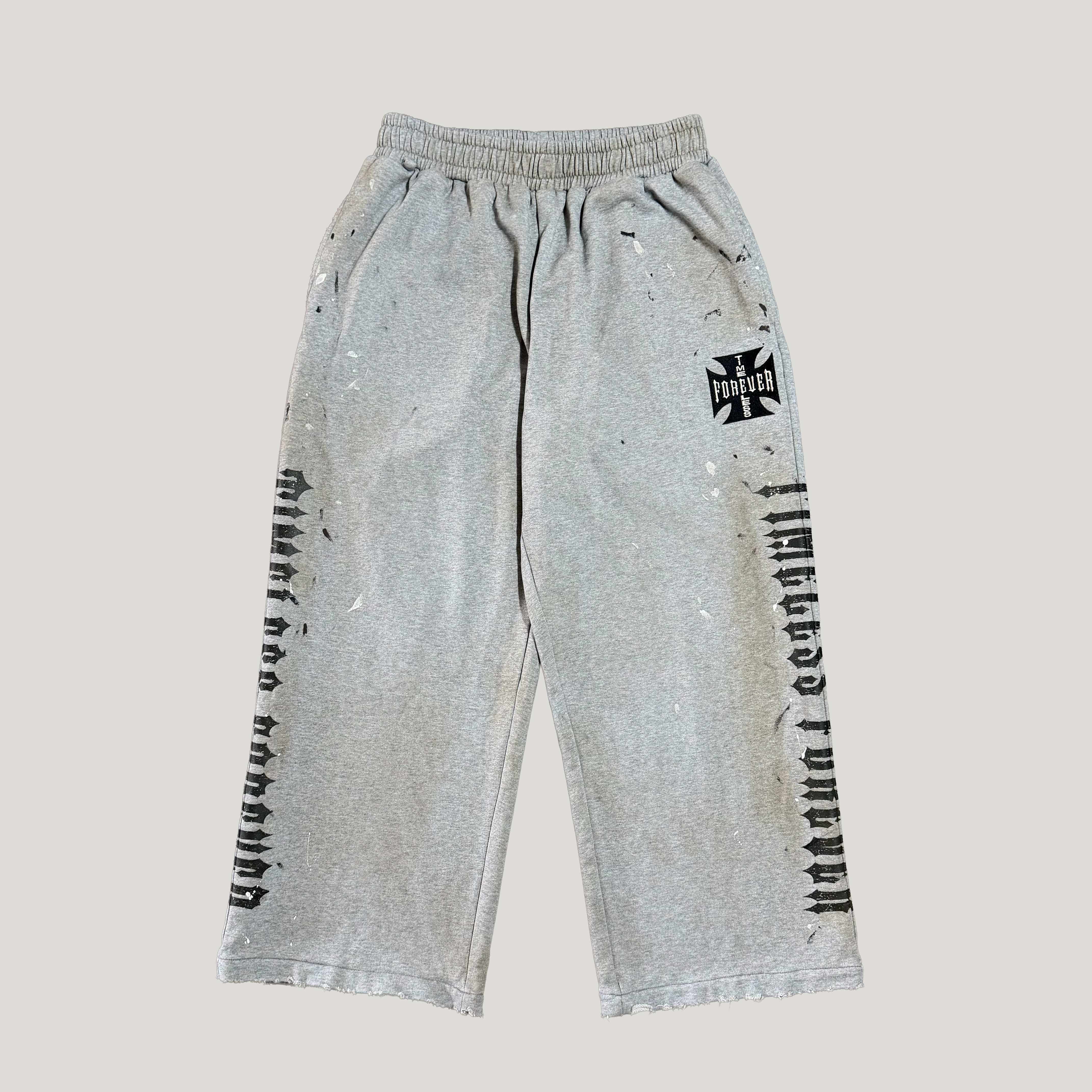 TMLSS CROSS SWEATS – TMLSSFRVR TMLSS CROSS SWEATS – TMLSSFRVR
