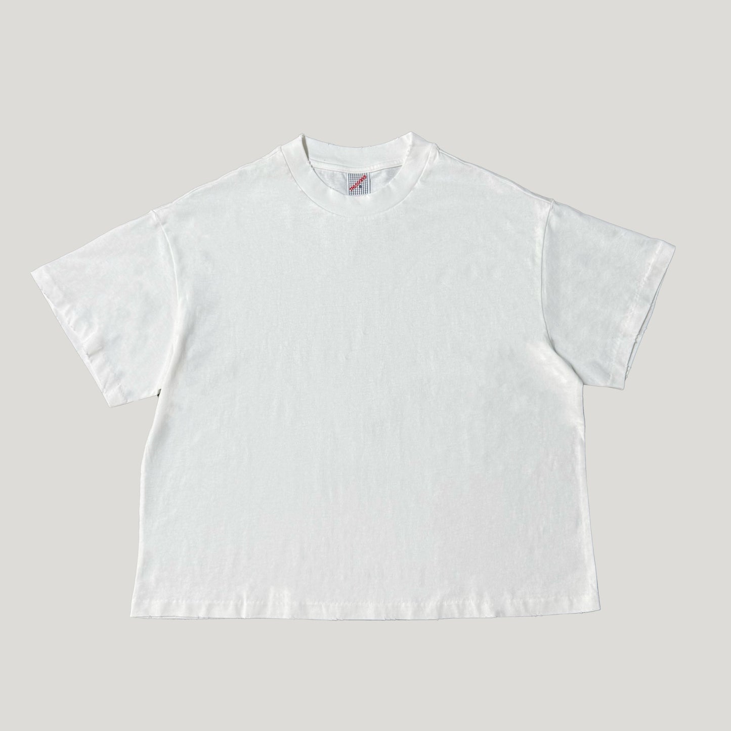 VINTAGE WHITE