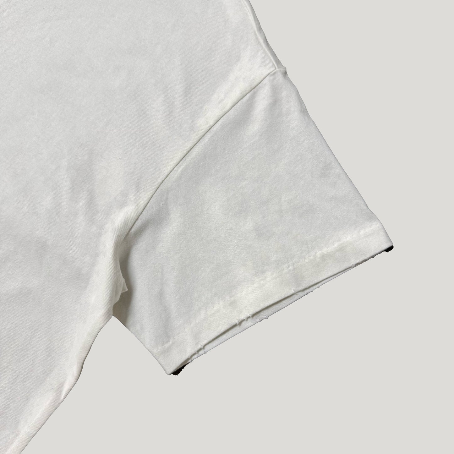 VINTAGE WHITE