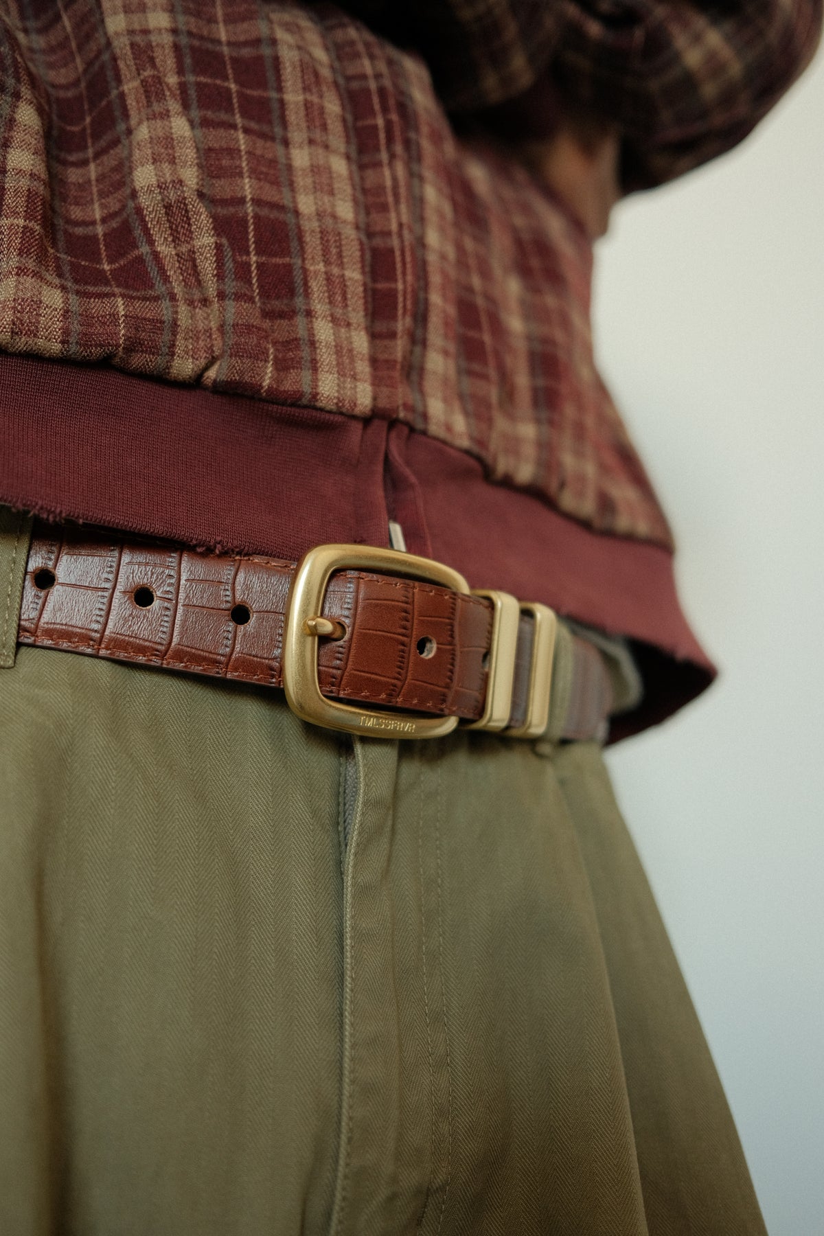 BROWN CROC BELT