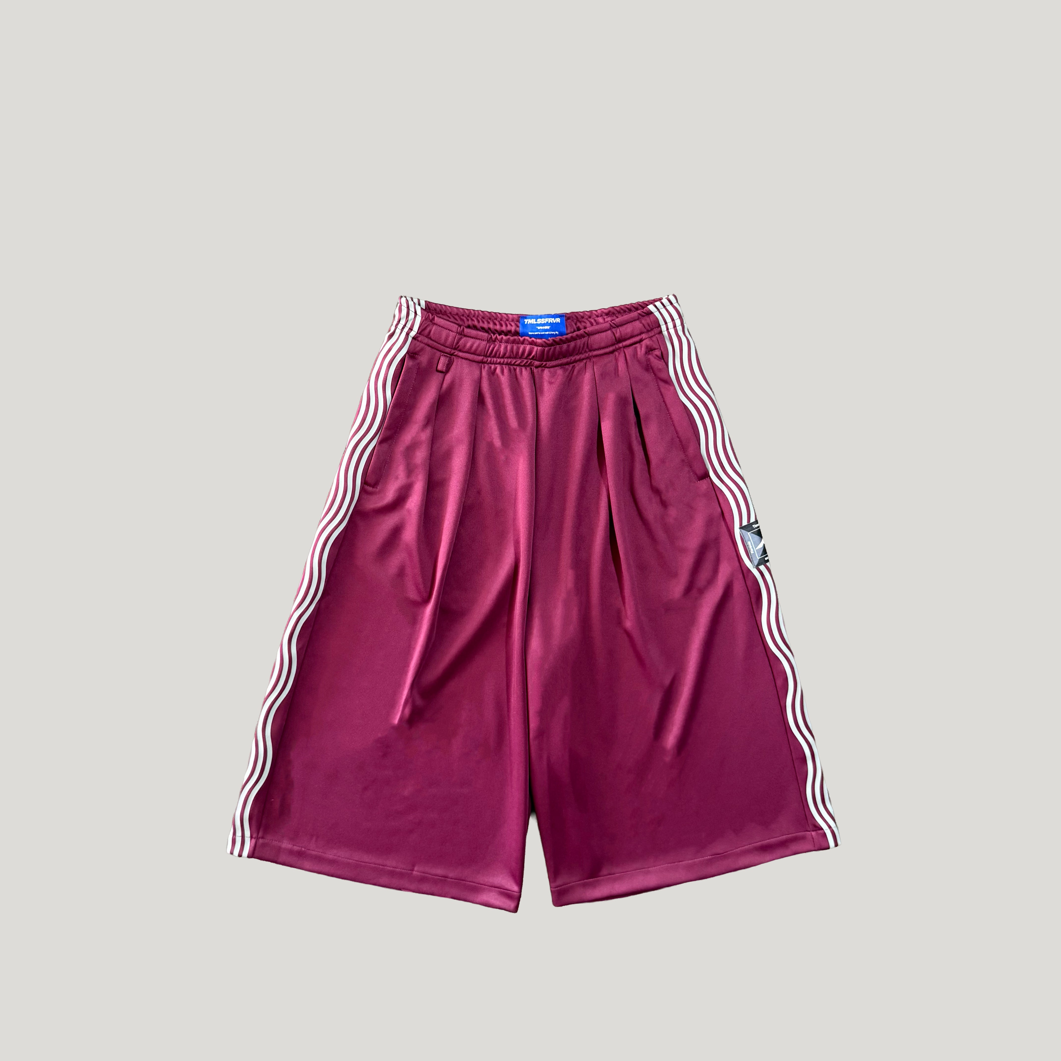 MAROON SPINNER SHORTS