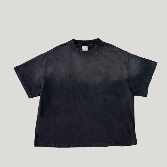 VINTAGE BLACK